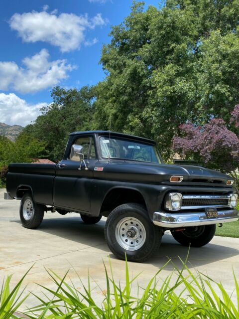 Chevrolet C-10 1965 image number 29