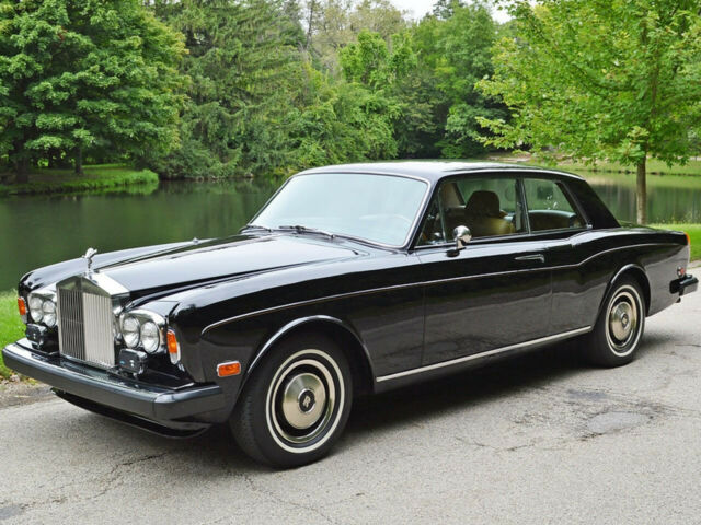 Rolls-Royce Corniche 1970 image number 15