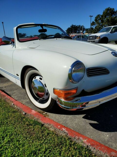 Volkswagen Karmann Ghia 1972 image number 11