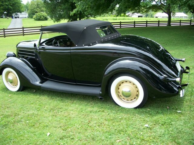 Ford Roadster 1936 image number 2