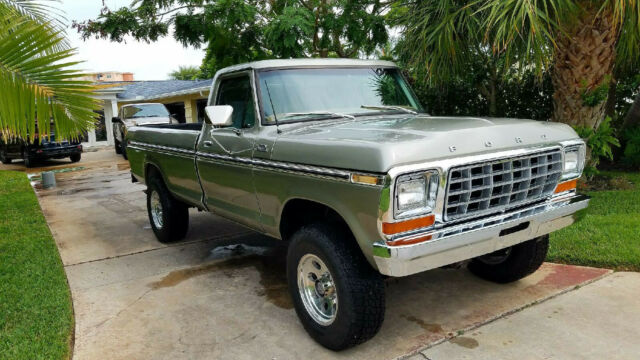 Ford F-250 1978 image number 8