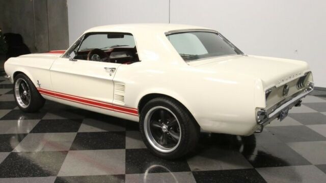 Ford Mustang 1967 image number 33