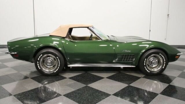 Chevrolet Corvette 1970 image number 15