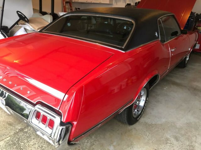 Oldsmobile Cutlass 1972 image number 17