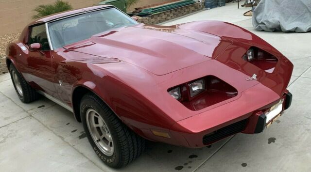 Chevrolet Corvette 1977 image number 15