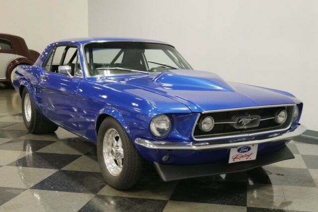 Ford Mustang 1967 image number 17