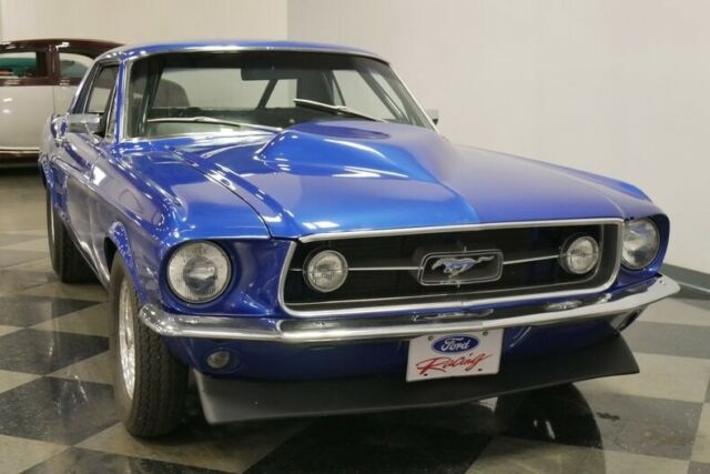 Ford Mustang 1967 image number 18