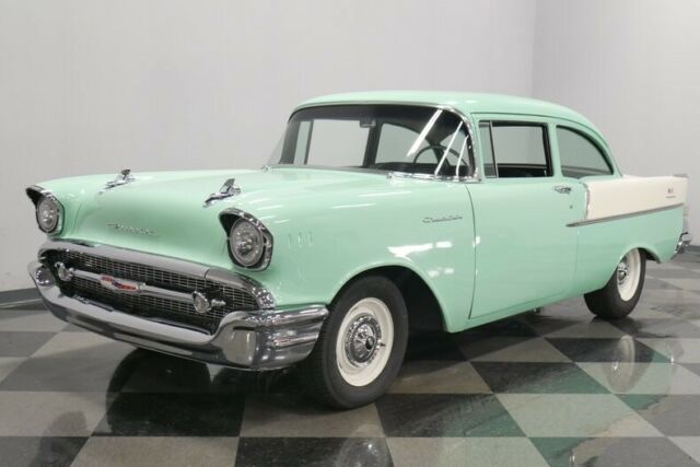 Chevrolet Bel Air/150/210 1957 image number 29