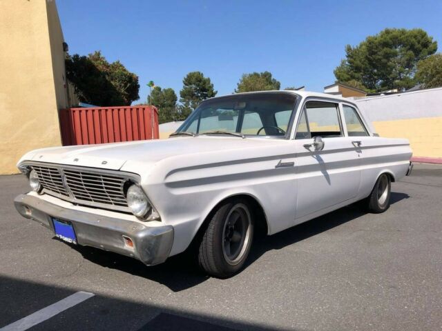 Ford Falcon 1965 image number 14