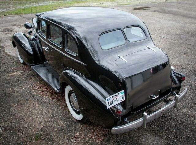 Cadillac Series 60 Special 1937 image number 22