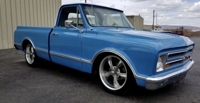 Chevrolet C-10 1967 image number 14