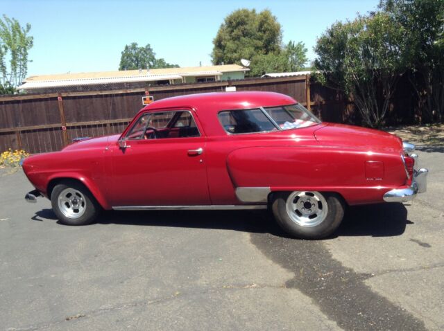 Studebaker Commander Eight 1951 image number 0