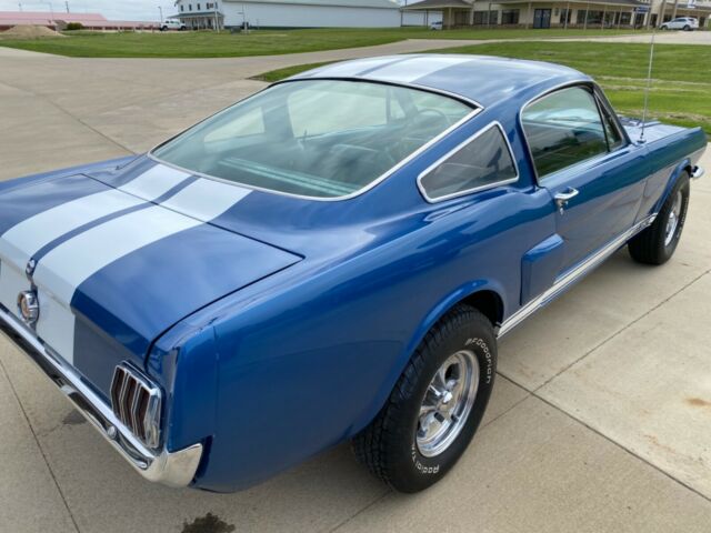 Ford Mustang 1966 image number 11