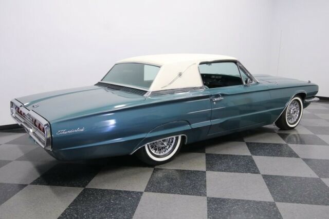 Ford Thunderbird 1966 image number 14