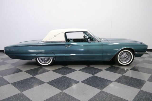 Ford Thunderbird 1966 image number 15