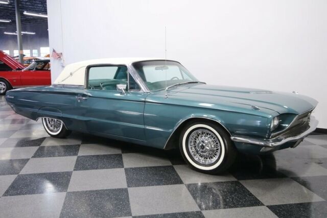 Ford Thunderbird 1966 image number 16