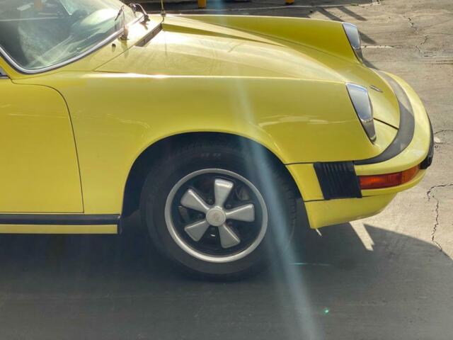 Porsche 911 1974 image number 29