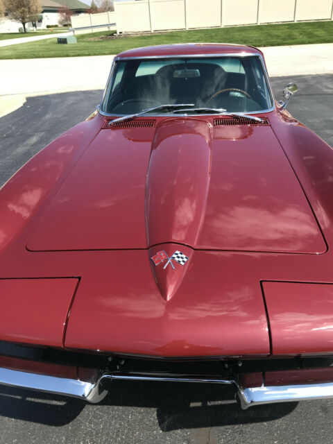 Chevrolet Corvette 1965 image number 2