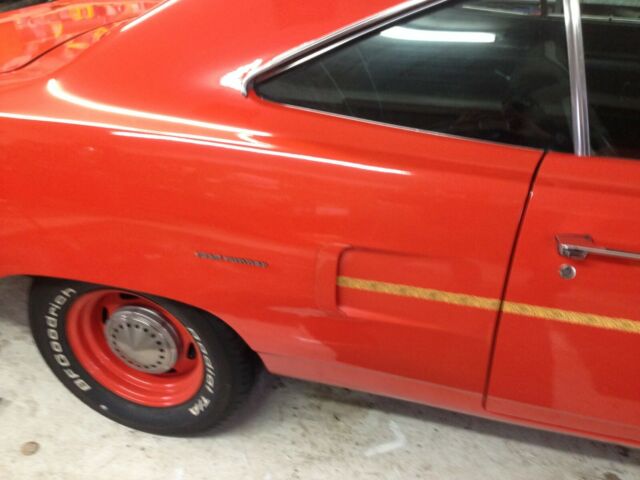 PLYMOUTH ROAD RUNNER 1970 image number 4