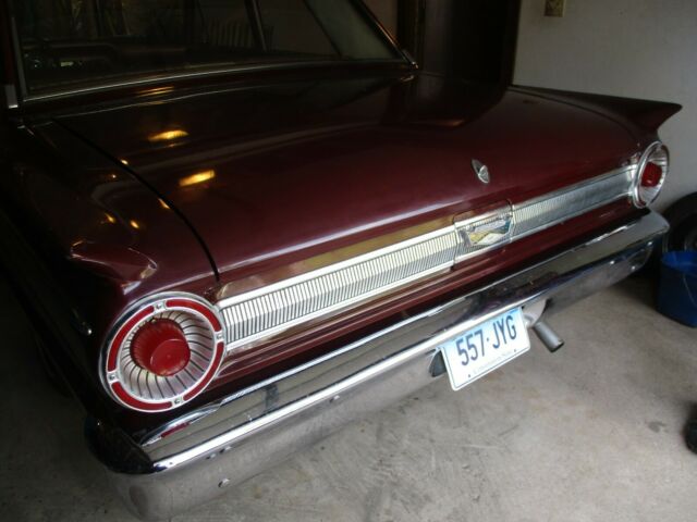 Ford Fairlane 1963 image number 20