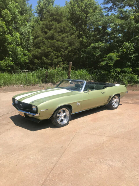 Chevrolet Camaro 1969 image number 0