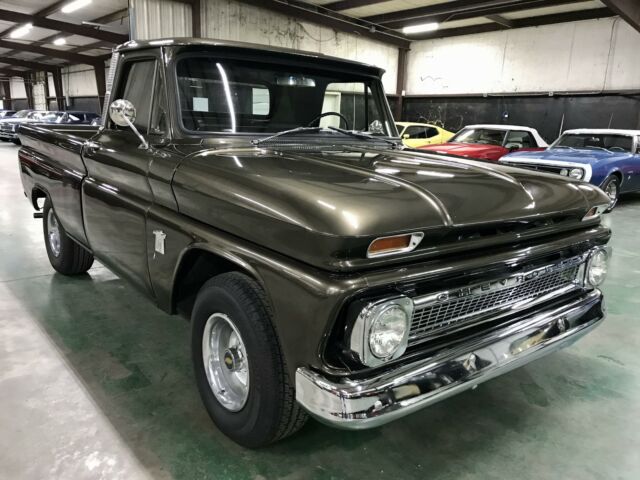 Chevrolet C-10 1964 image number 28