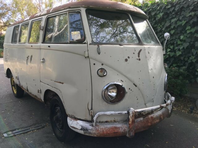 Volkswagen Bus/Vanagon 1961 image number 0