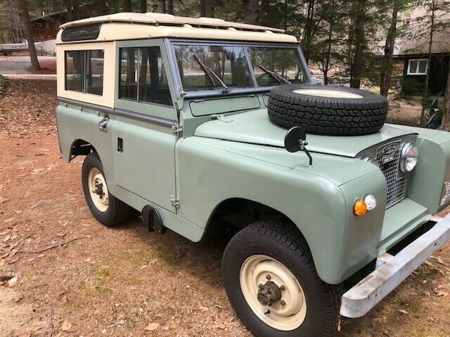 Land Rover Series IIA 1965 image number 27