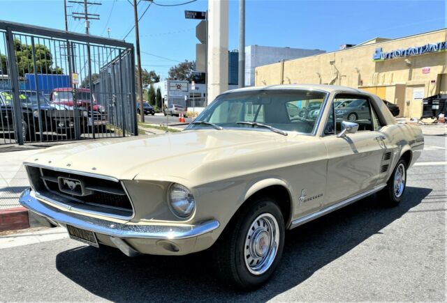 Ford Mustang 1967 image number 25