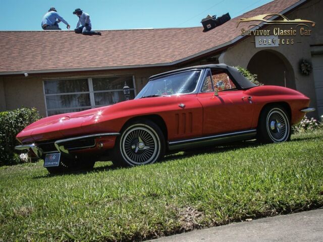 Chevrolet Corvette 1965 image number 24