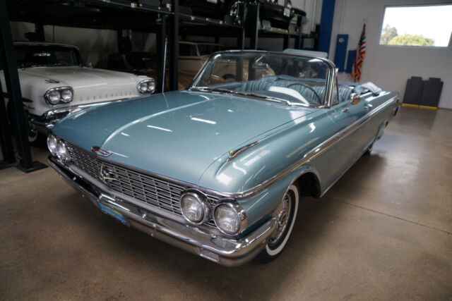 Ford Galaxie 500XL 352 V8 Convertible 1962 image number 24