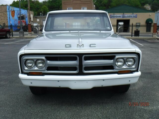 GMC Truck 1971 image number 21