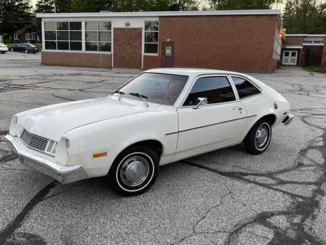 Ford Pinto 1977 image number 22