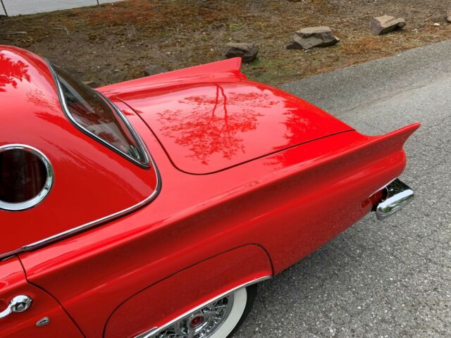 Ford Thunderbird 1957 image number 28