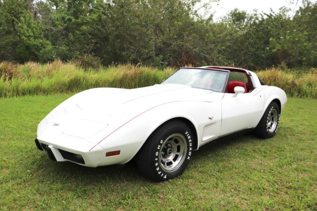 Chevrolet Corvette 1979 image number 0