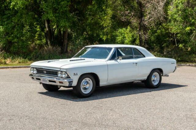 Chevrolet Chevelle 1966 image number 0