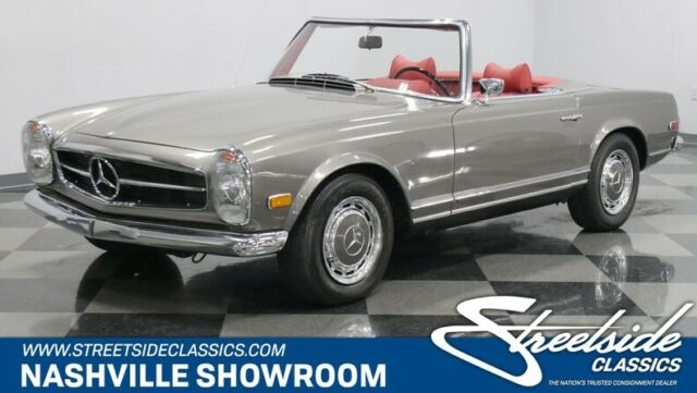 Mercedes-Benz SL-Class 1970 image number 24