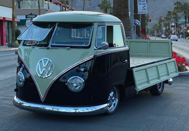 Volkswagen Transporter 1960 image number 1