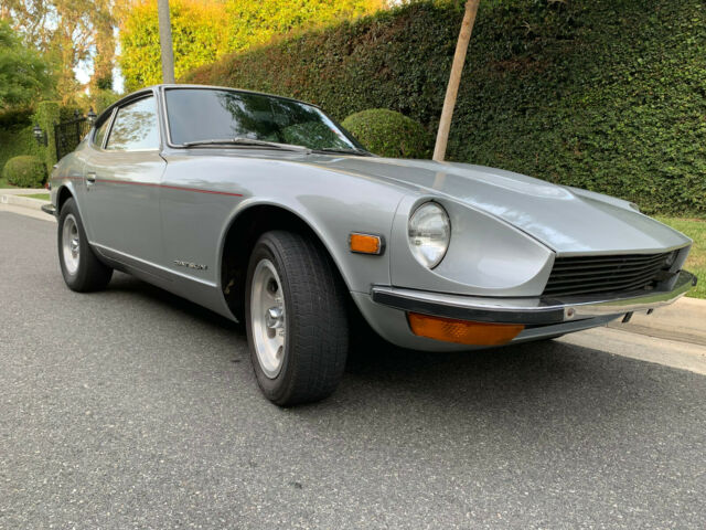 Datsun Z-Series 1971 image number 2