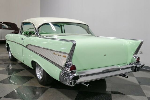 Chevrolet Bel Air/150/210 1957 image number 33