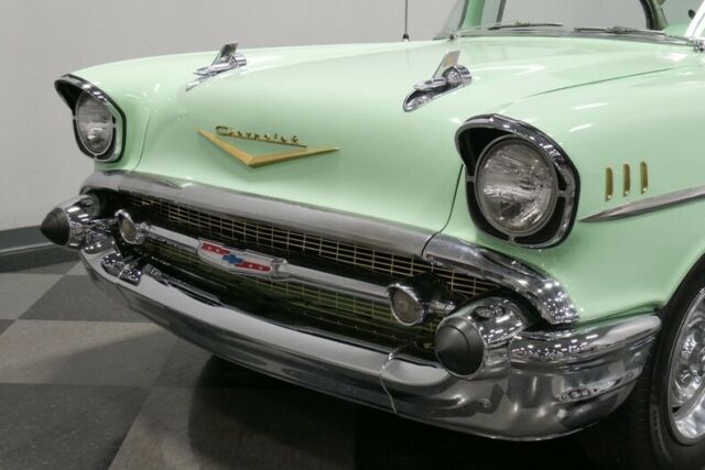 Chevrolet Bel Air/150/210 1957 image number 45