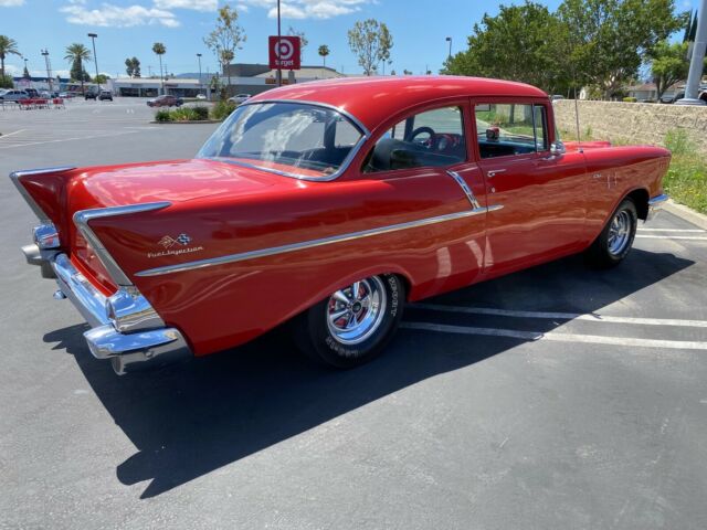 Chevrolet Bel Air/150/210 1957 image number 31