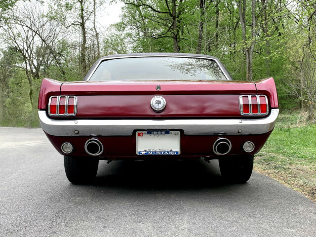 Ford Mustang 1966 image number 10