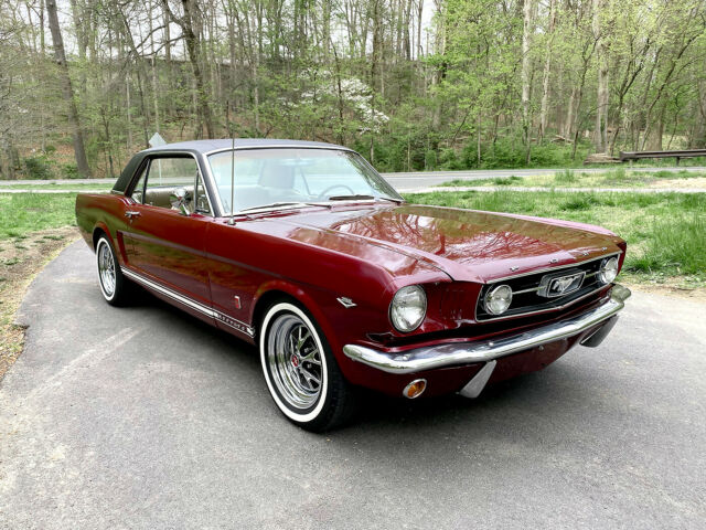 Ford Mustang 1966 image number 25