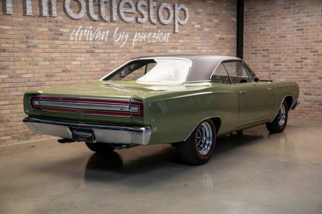 Plymouth Road Runner 1968 image number 29