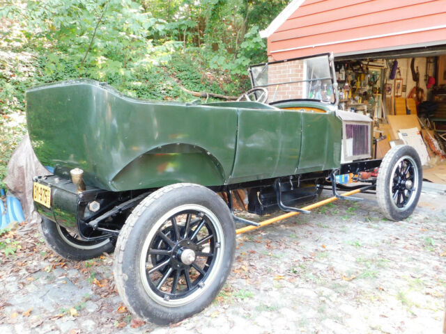 Stanley Steamer 736 Touring 1918 image number 1