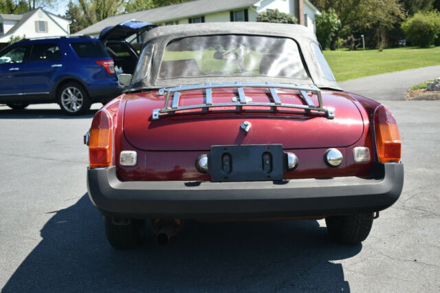 MG MGB 1976 image number 4