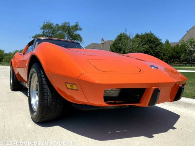 Chevrolet Corvette 1976 image number 21