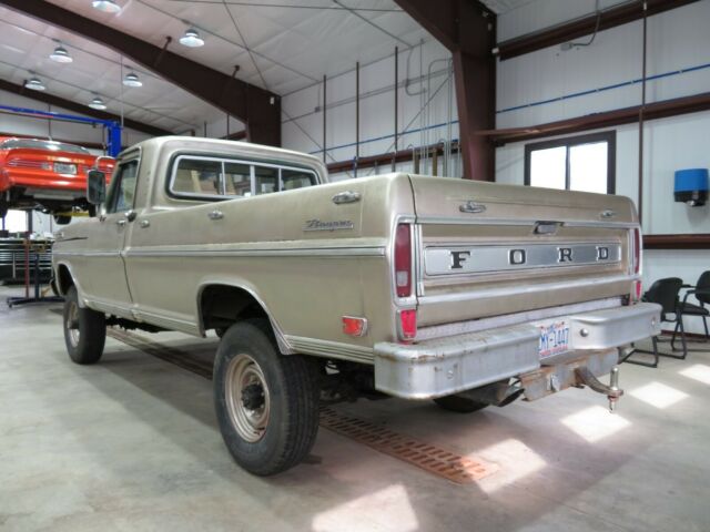 Ford F-250 1972 image number 25