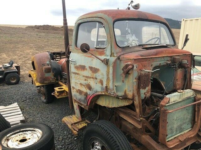 Ford F-550 1948 image number 14